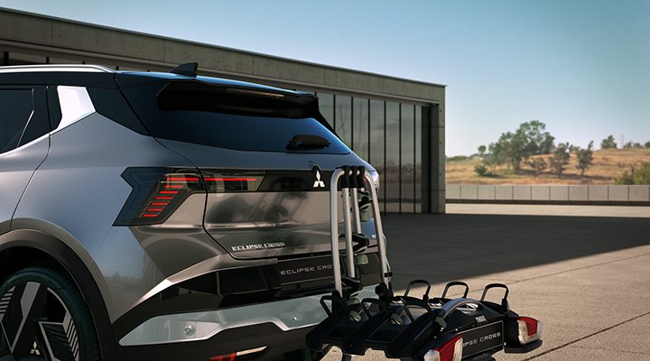 Nové Mitsubishi Eclipse Cross BEV: Nosič kol na tažné zařízení