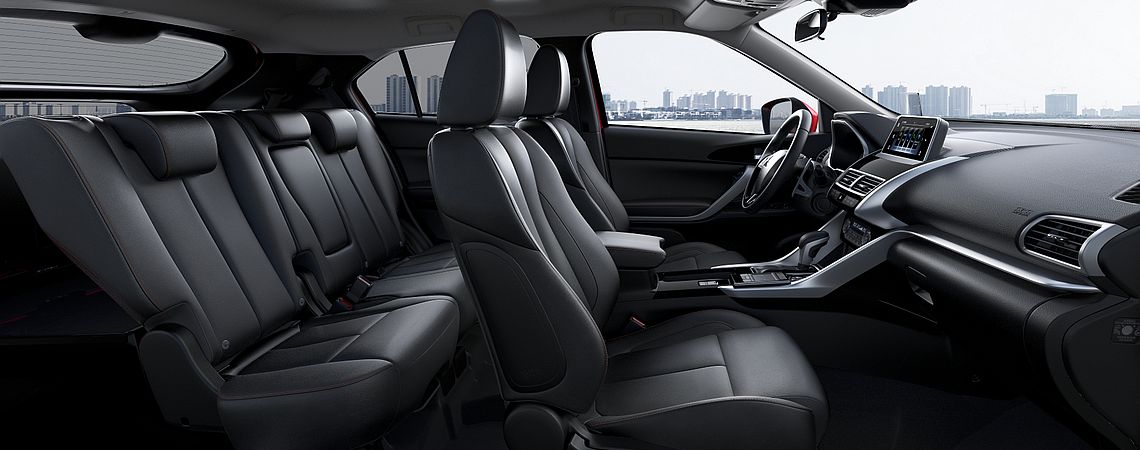Eclipse Cross - interiér